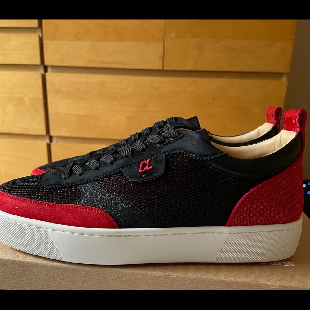 Black and red Happy Rui Louboutin
